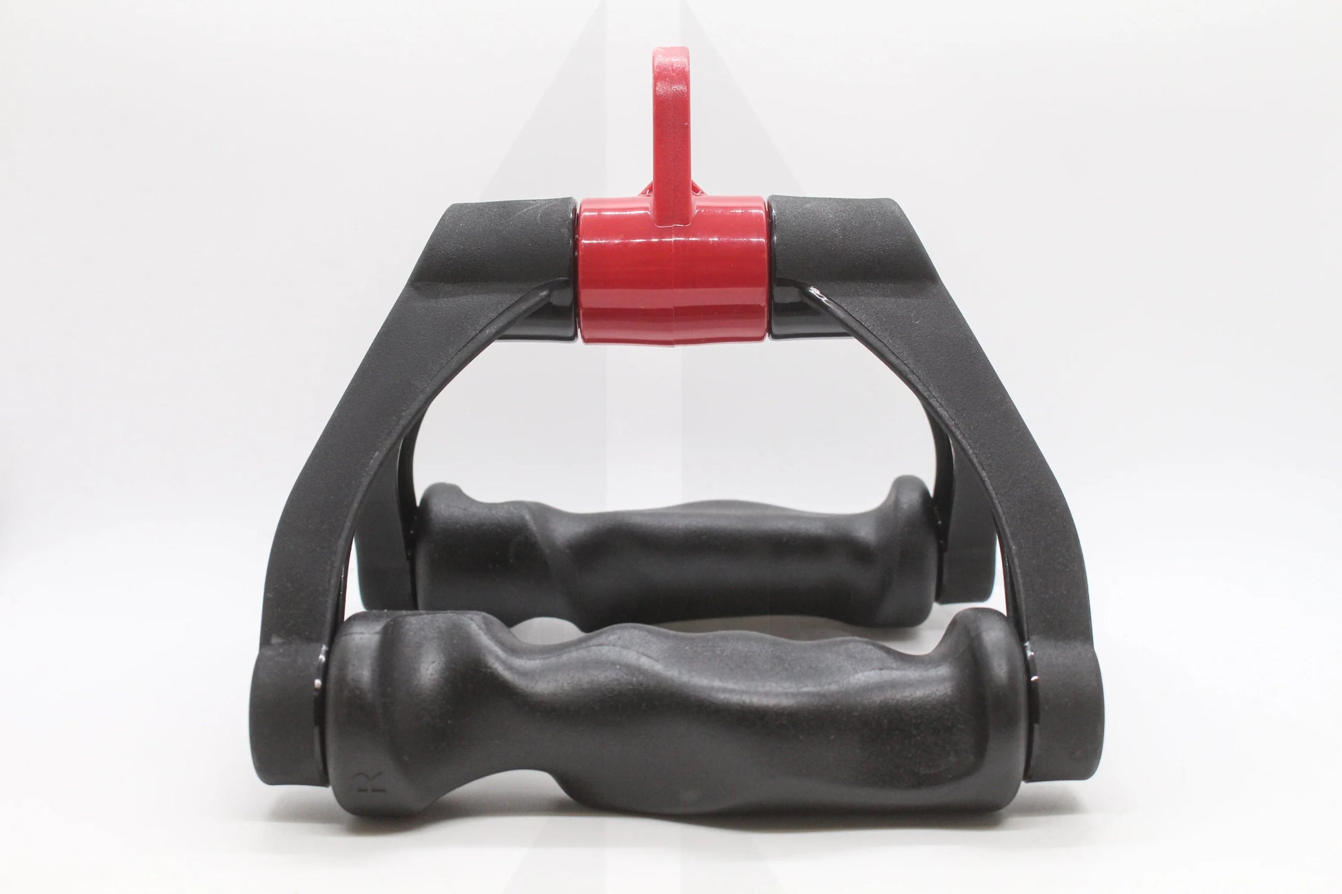 HXD-ERGO DOUBLE D HANDLE FOR CABLE MACHINE,ERGONOMIC ROW HANDLE CABLE ATTACHMENT Parts & Components